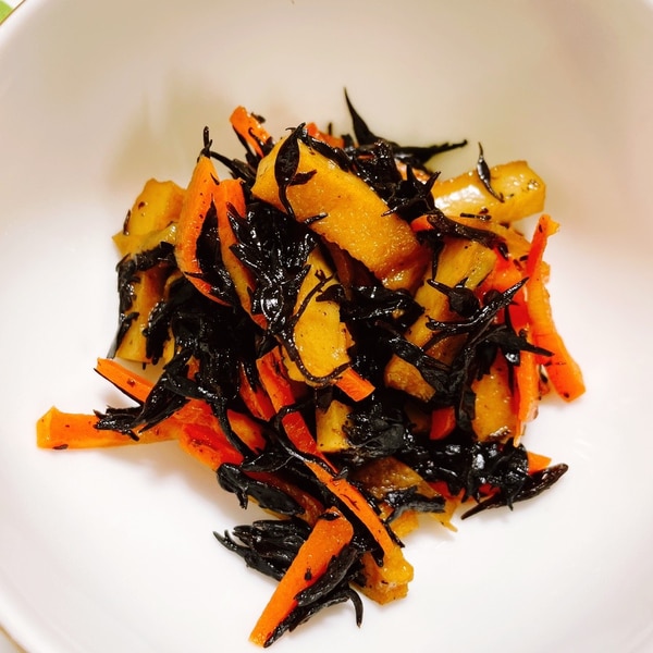 子供も大好き 簡単ひじきの煮物 レシピ 作り方 By 美羽 4人のママ 楽天レシピ 子供も大好き 簡単ひじきの煮物 レシピ 作り方 By 美羽 4人のママ 楽天レシピ