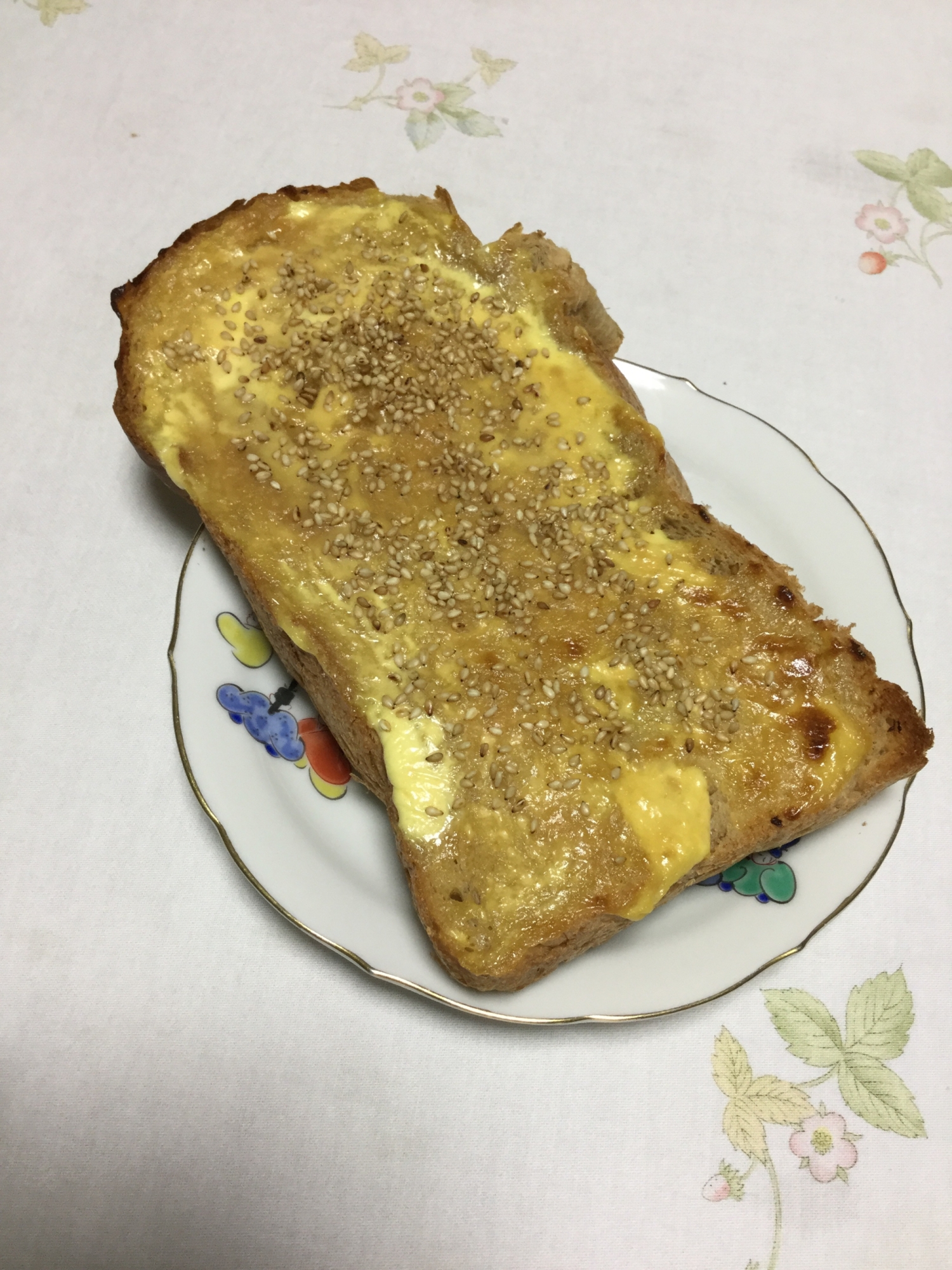 マヨネーズ白味噌で和風トースト