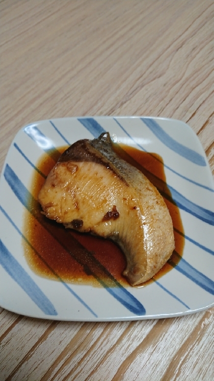 お魚食べよう！　「やわらかブリの照り焼き風」　♪♪