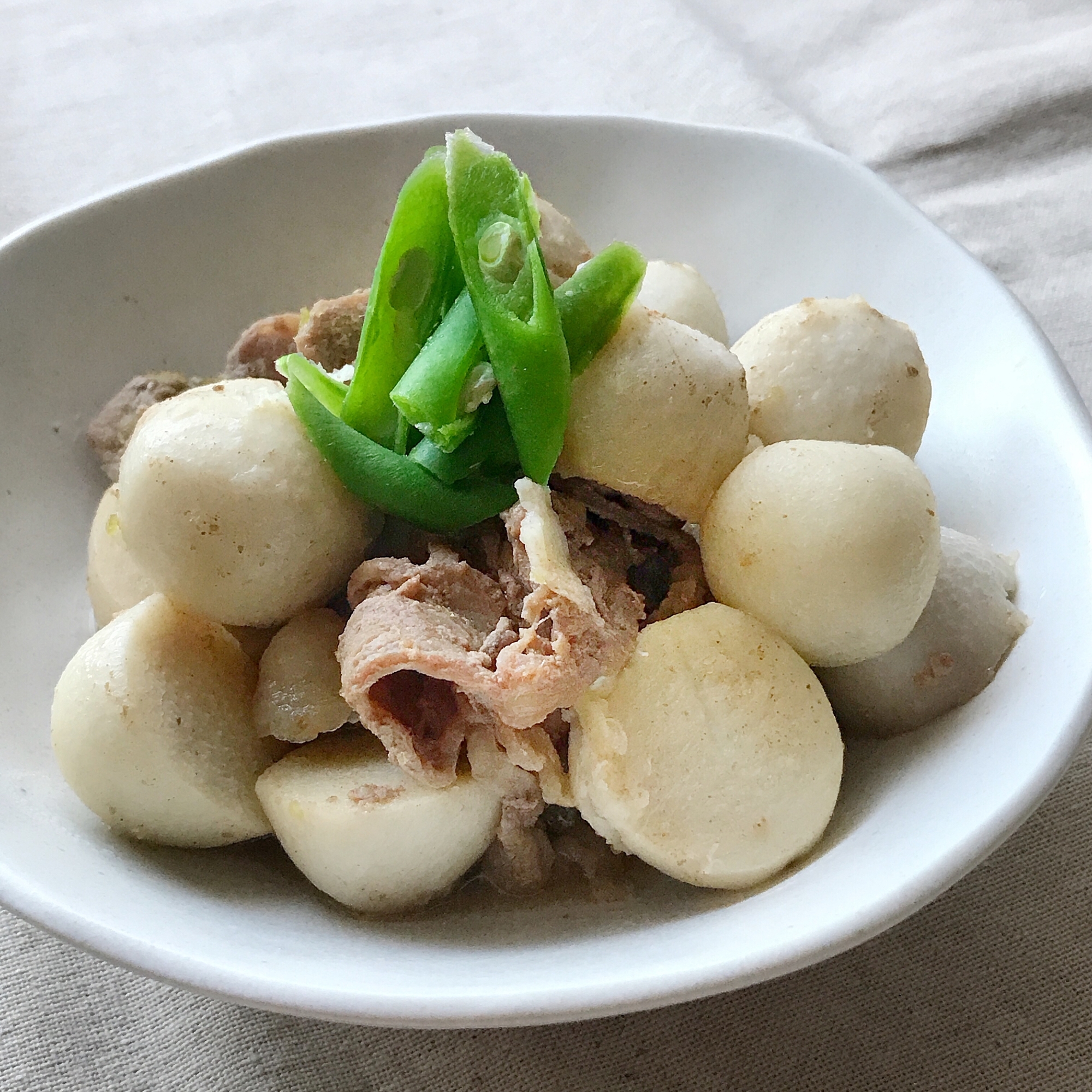 柚子胡椒風味＊豚肉と里芋の煮物