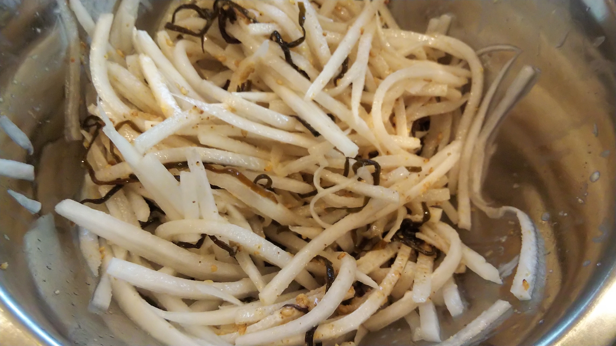 シャキシャキ簡単！大根サラダ