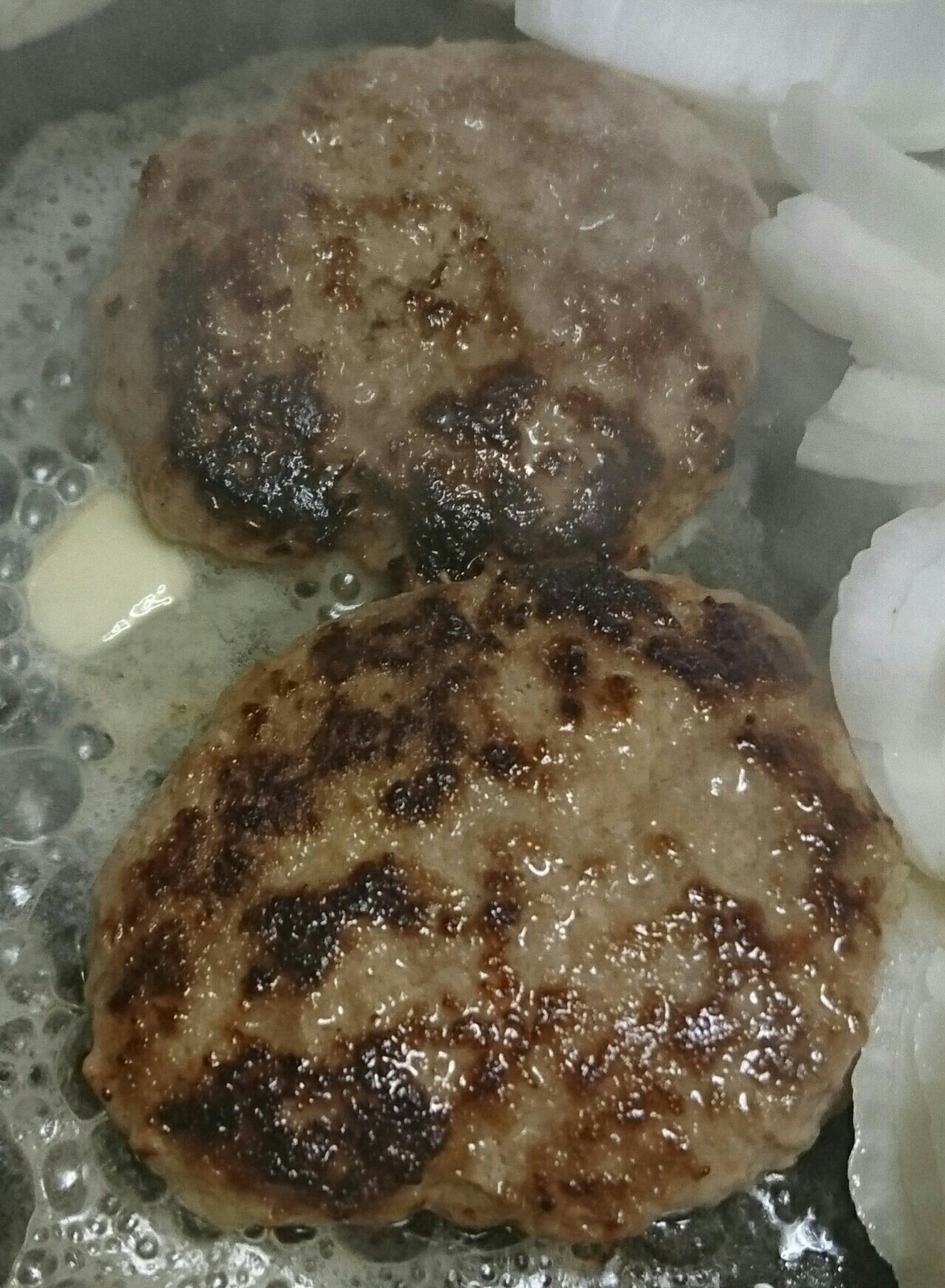 バター焼きハンバーグ