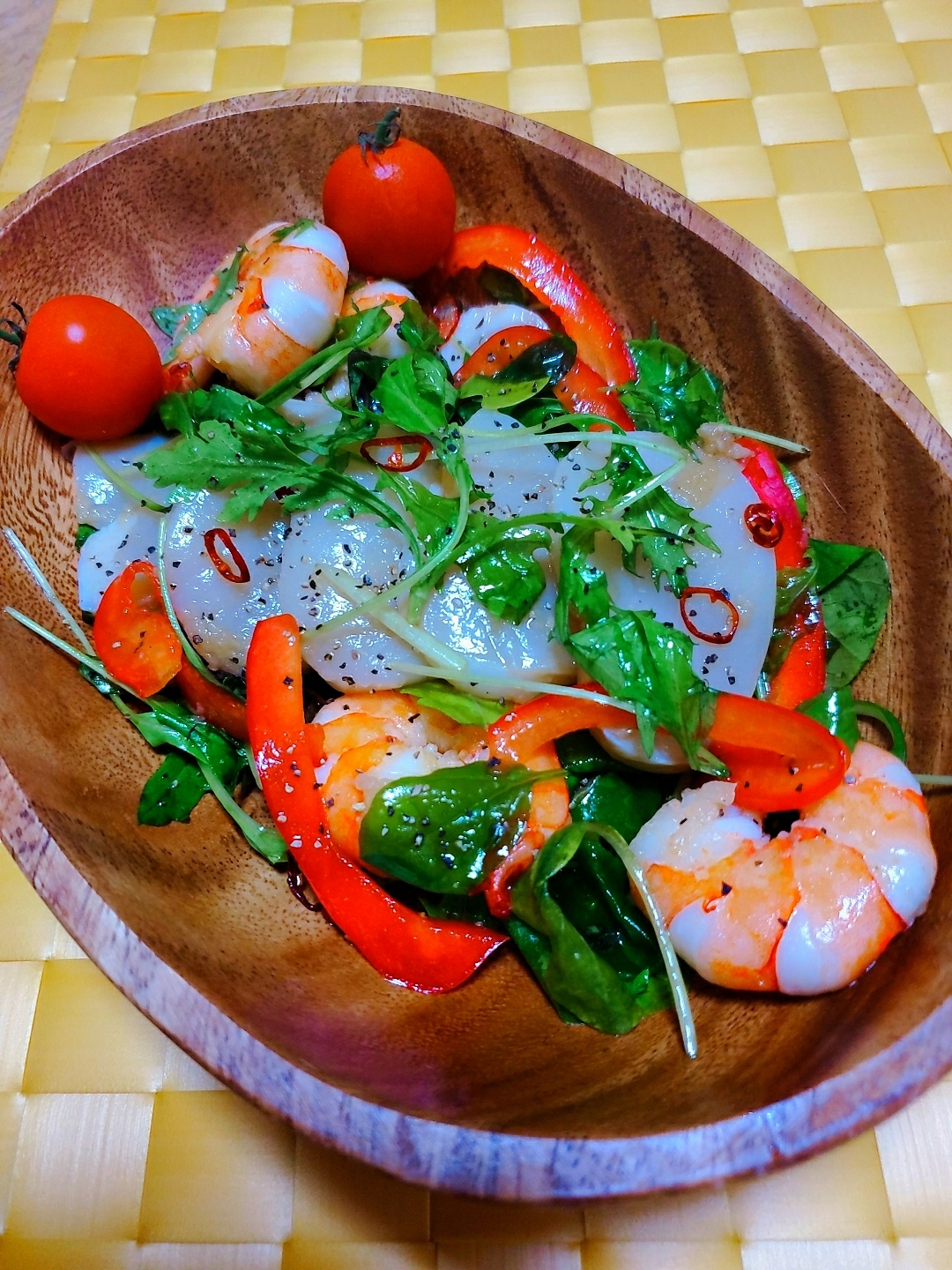 海老とタイラギのエスニック風サラダ レシピ 作り方 By じゅん たま 楽天レシピ 海老とタイラギのエスニック風サラダ レシピ 作り方 By じゅん たま 楽天レシピ