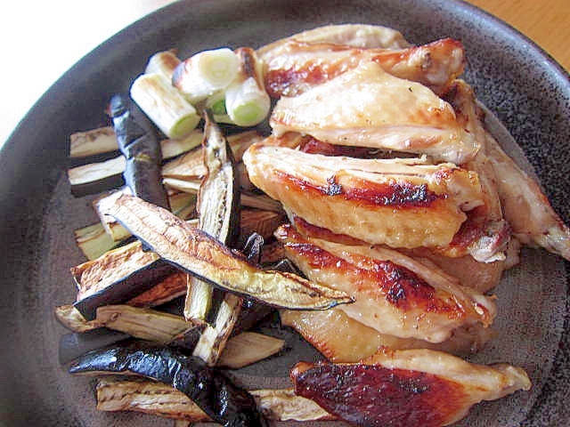 茄子と骨付きチキン醤油味醂焼き