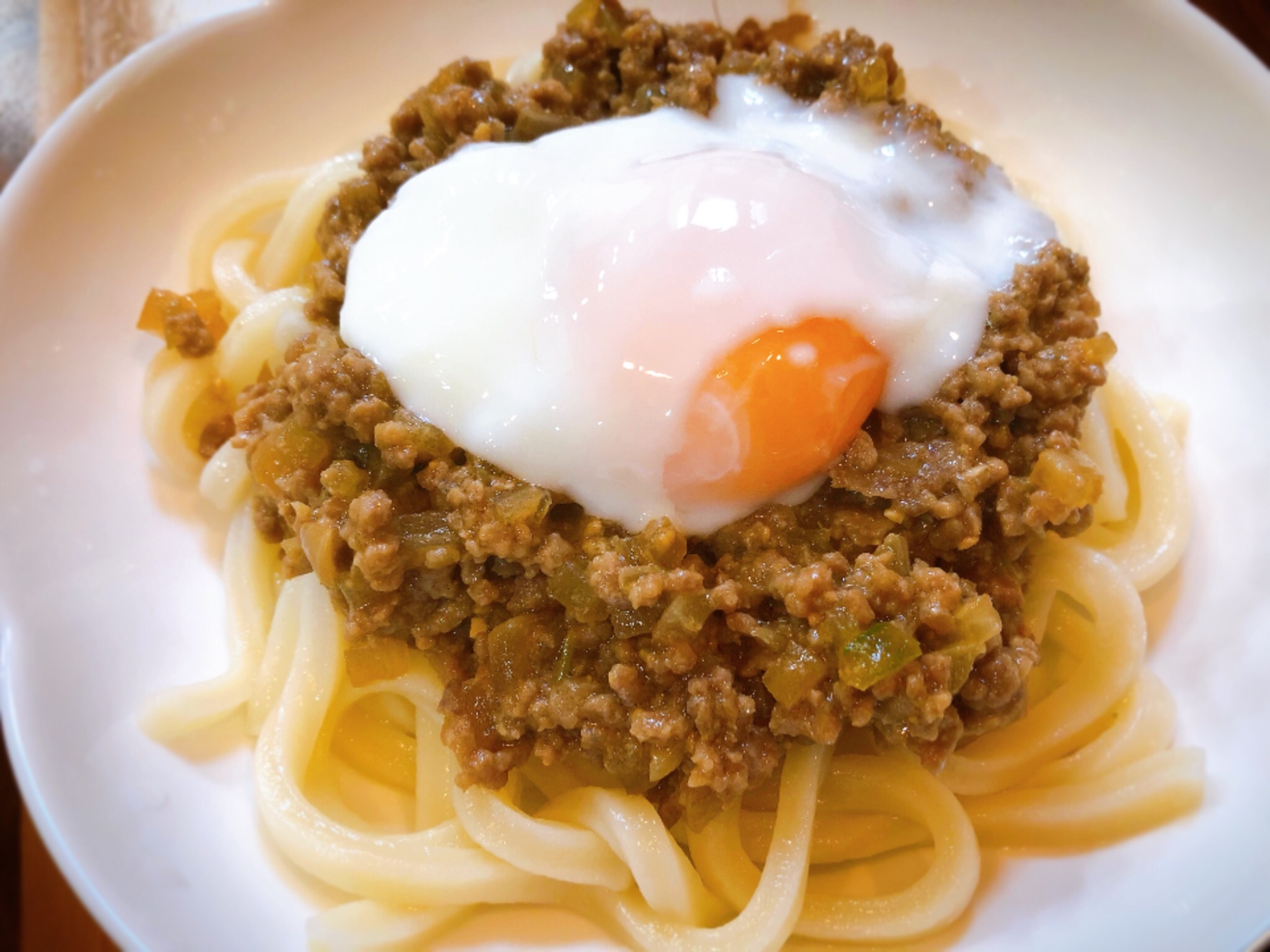 子供も食べれる辛くない肉味噌♩温玉のせ肉味噌うどん