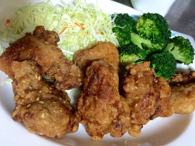 カリッと香ばし唐揚げ