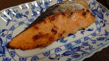 トースターで簡単！鮭の味噌マヨ焼き