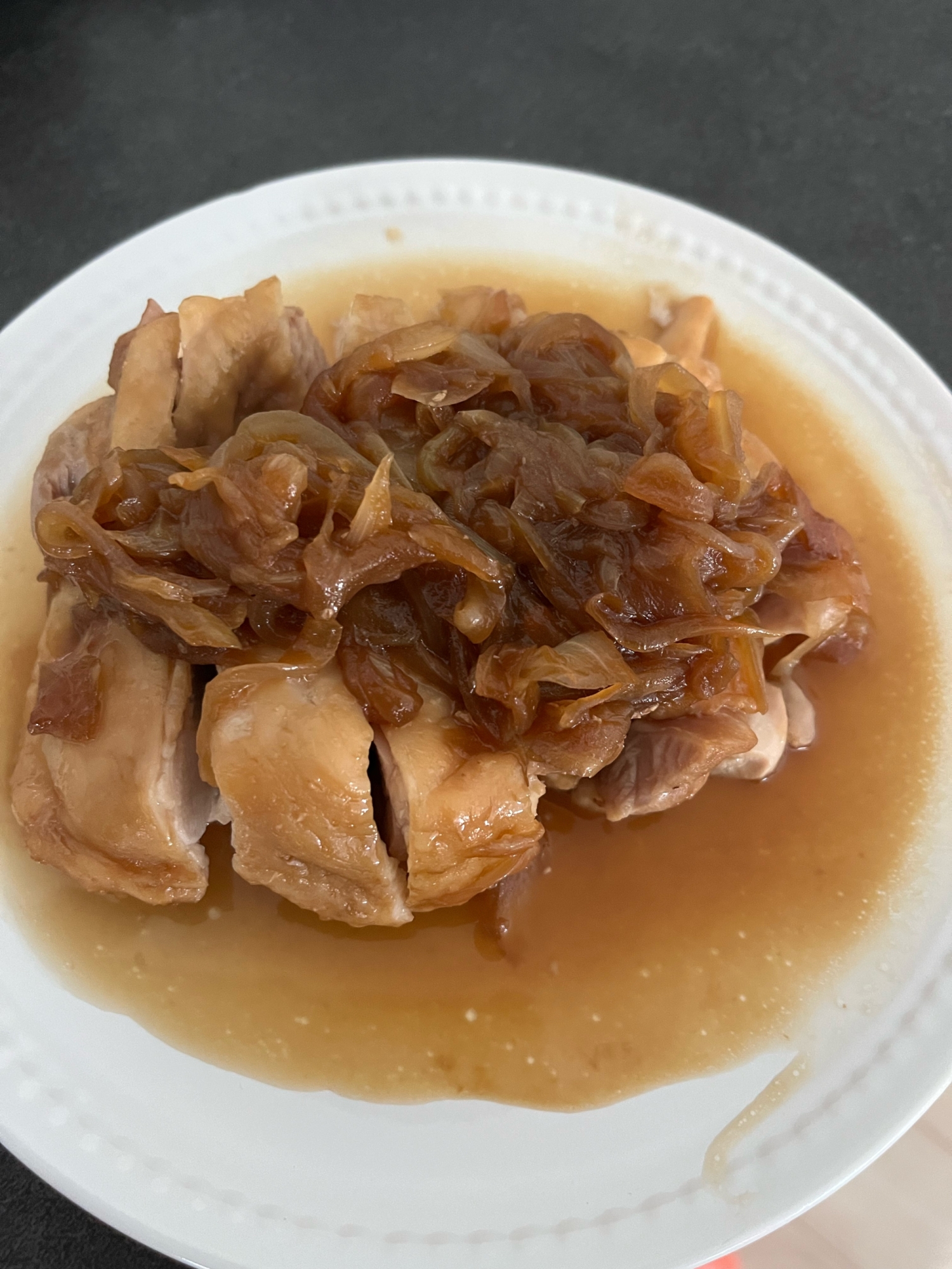 超簡単⭐鶏もも肉と玉ねぎ煮　チキンステーキ風