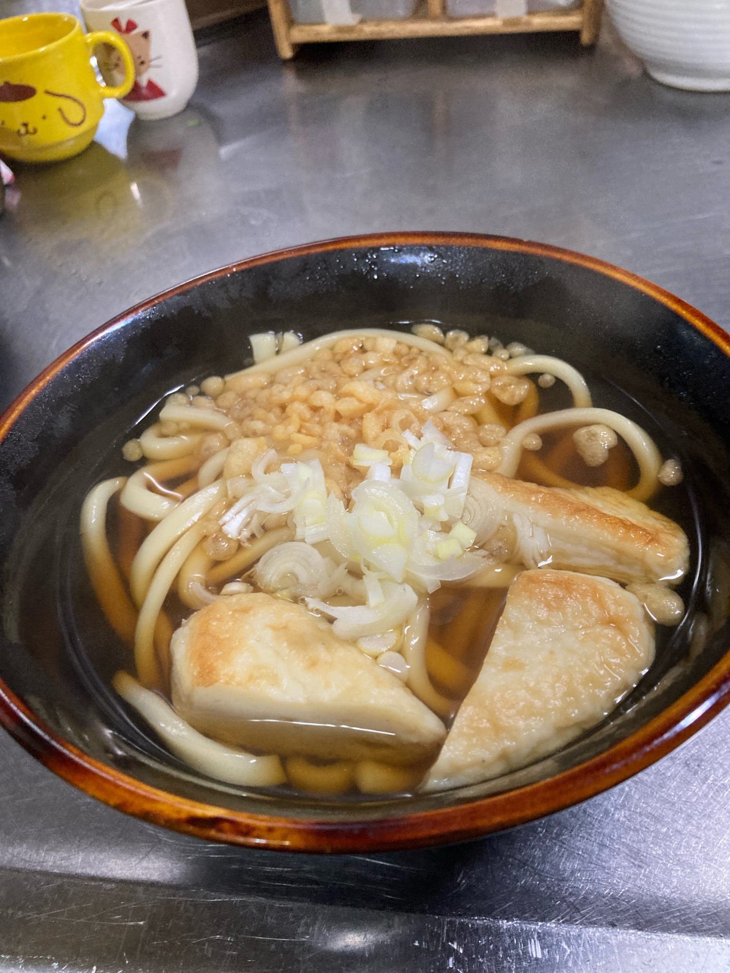 麺つゆで作る　笹かま入りたぬきうどん