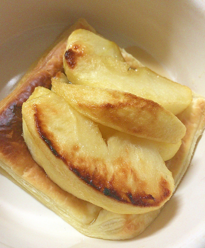 りんごの甘煮パイ