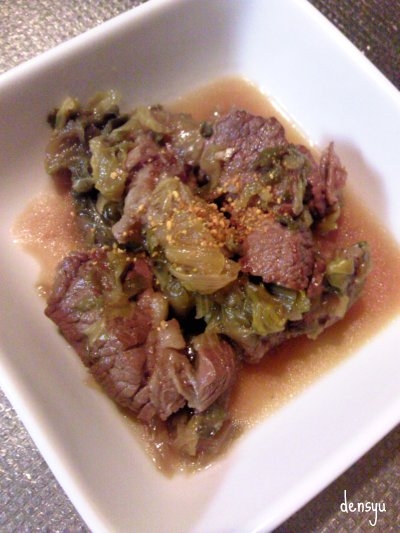 ゴロゴロ牛肉とトロトロ白菜のすき煮
