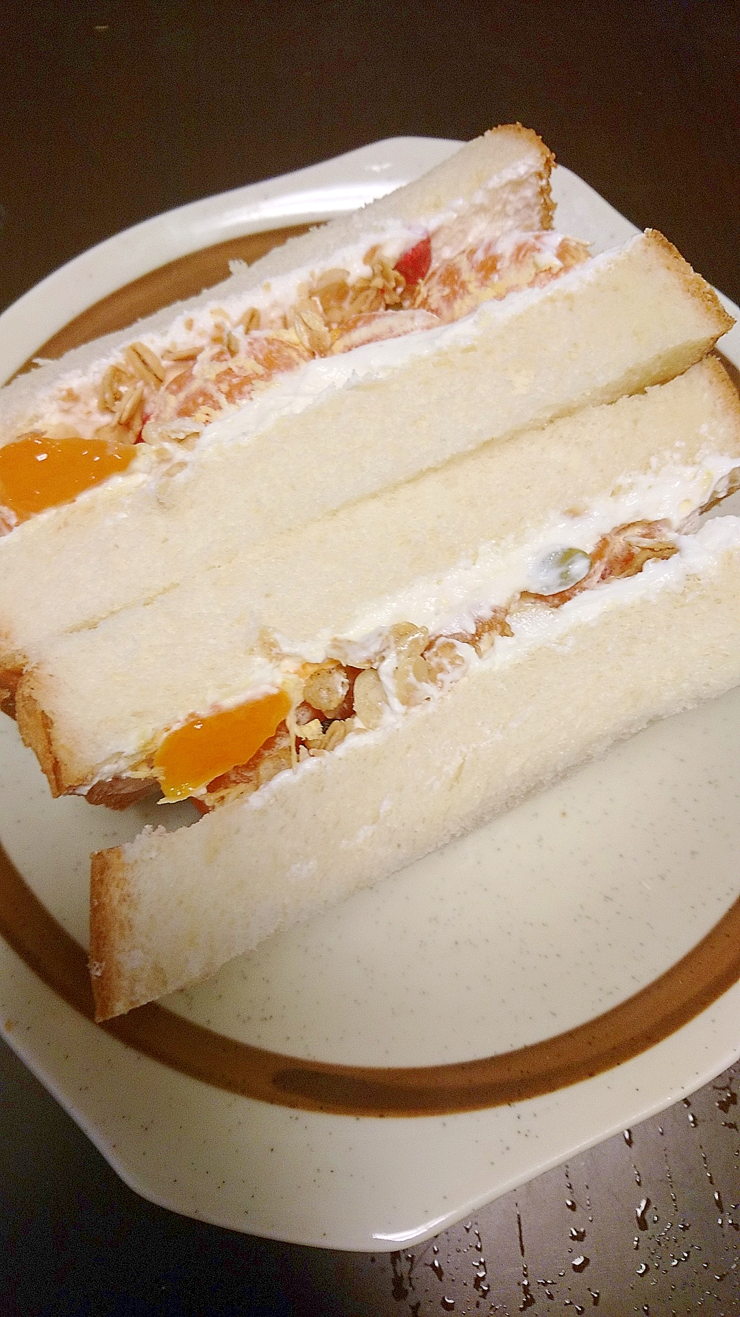 【パン料理】みかんヨーグルトサンドイッチ