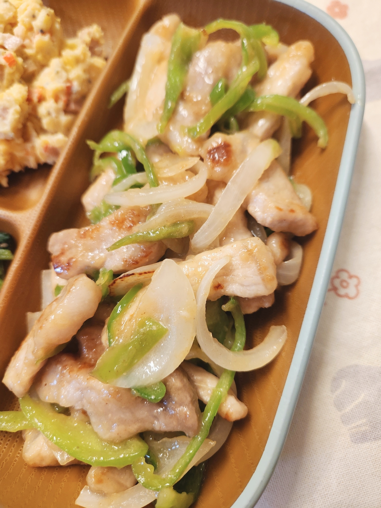 【おかず】豚ロースと野菜の味噌炒め