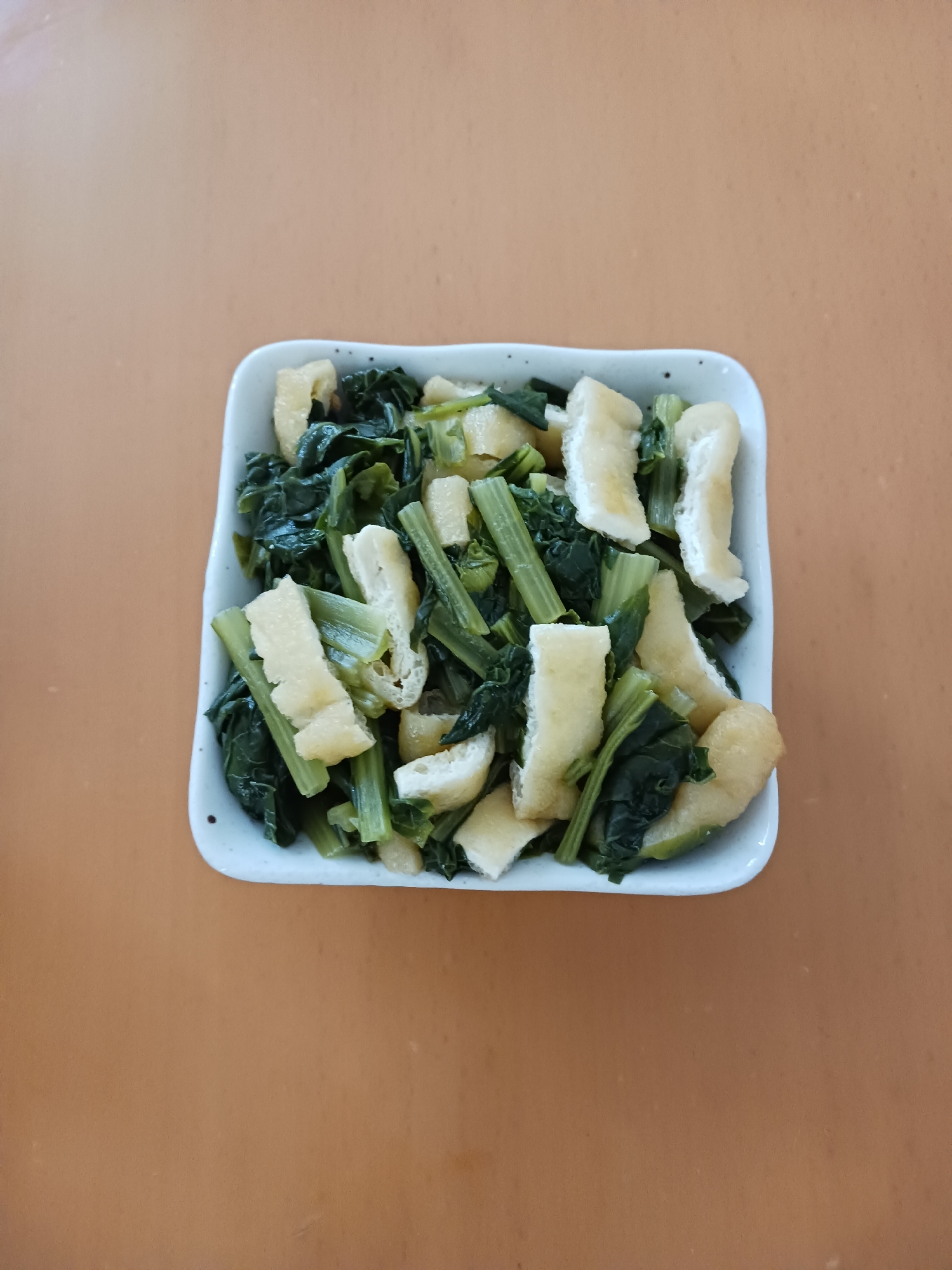 油揚げと小松菜の煮物