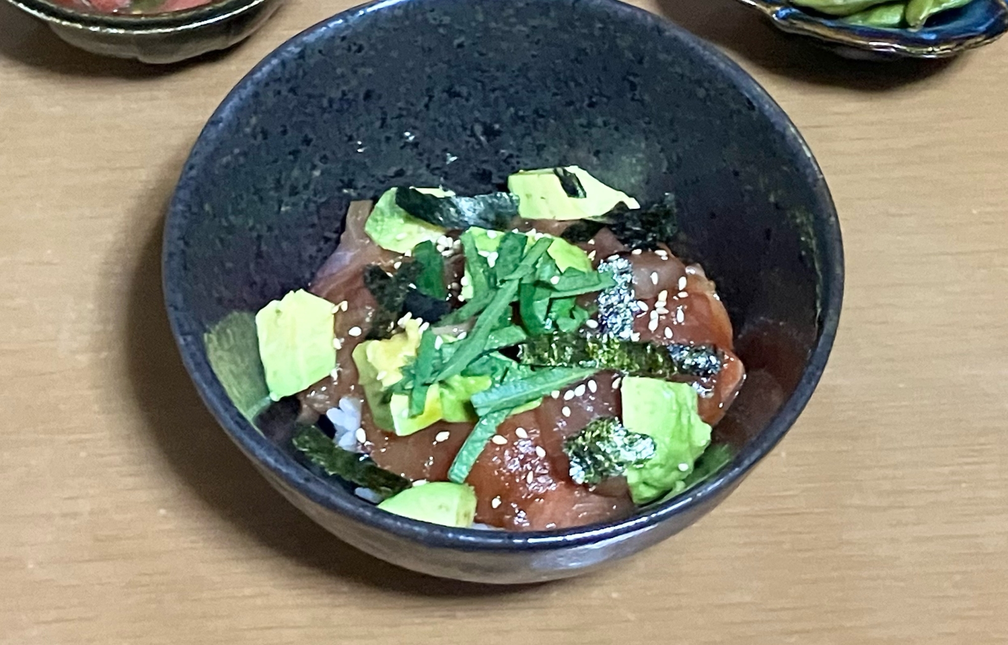 簡単☆ポキ丼(ビントロとサーモン)