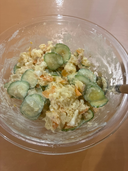 「めんツナかんかん」で作った大人のポテサラ