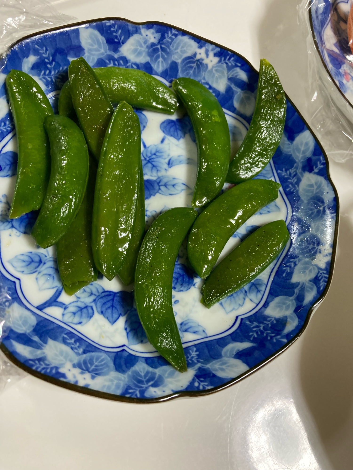 えんどう豆のピリ辛わさびあえ