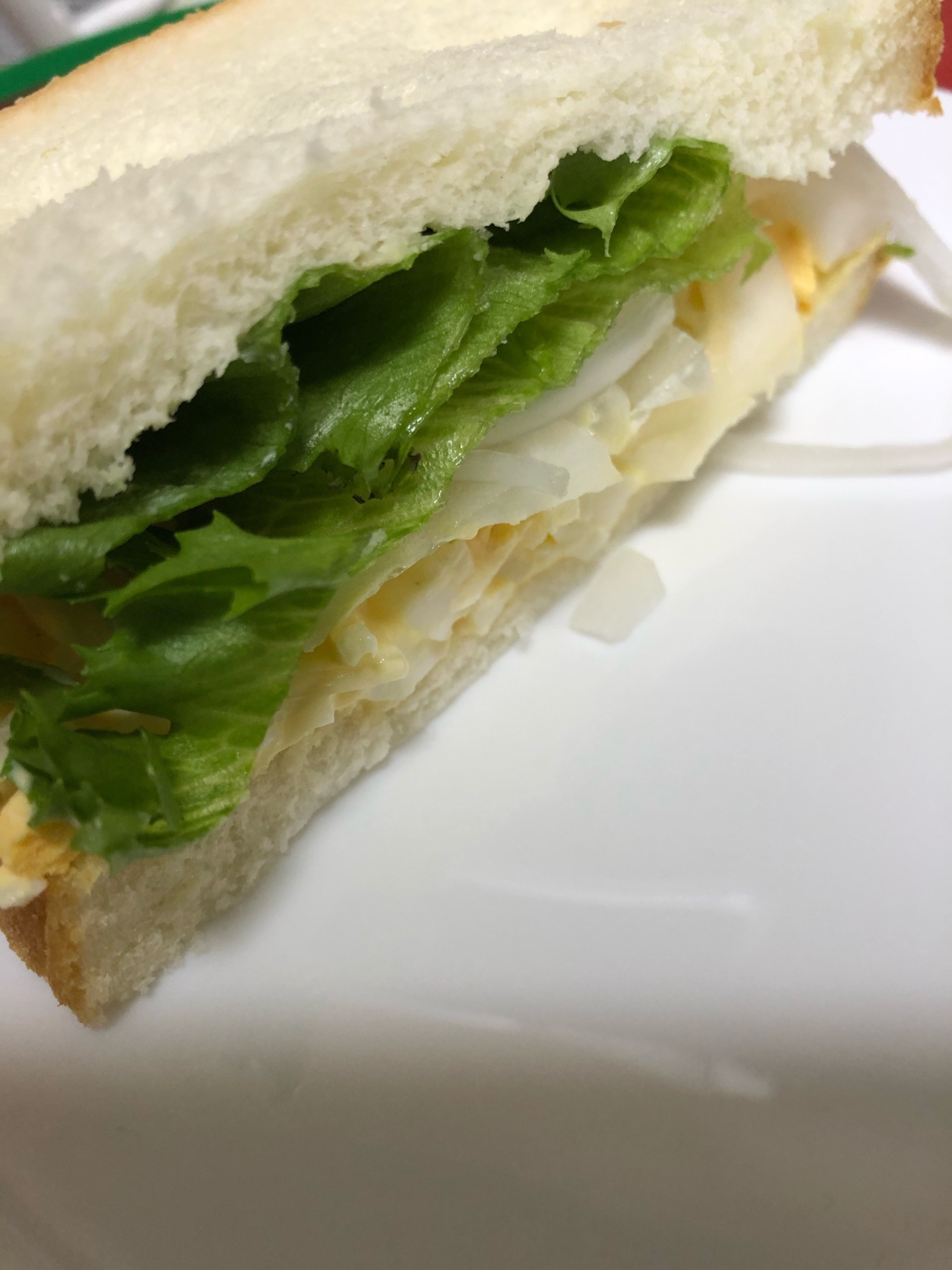 フリルレタスと新玉葱のたまごサンドイッチ(^^)