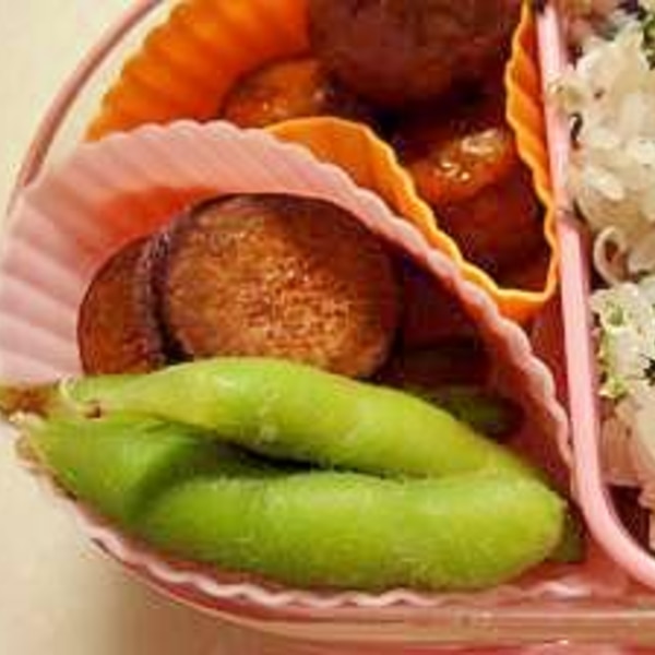 子供のお弁当に ルクエで さつまいもの田舎煮 レシピ 作り方 By ぱぱんぱんぱん 楽天レシピ 子供のお弁当に ルクエで さつまいもの田舎煮 レシピ 作り方 By ぱぱんぱんぱん 楽天レシピ