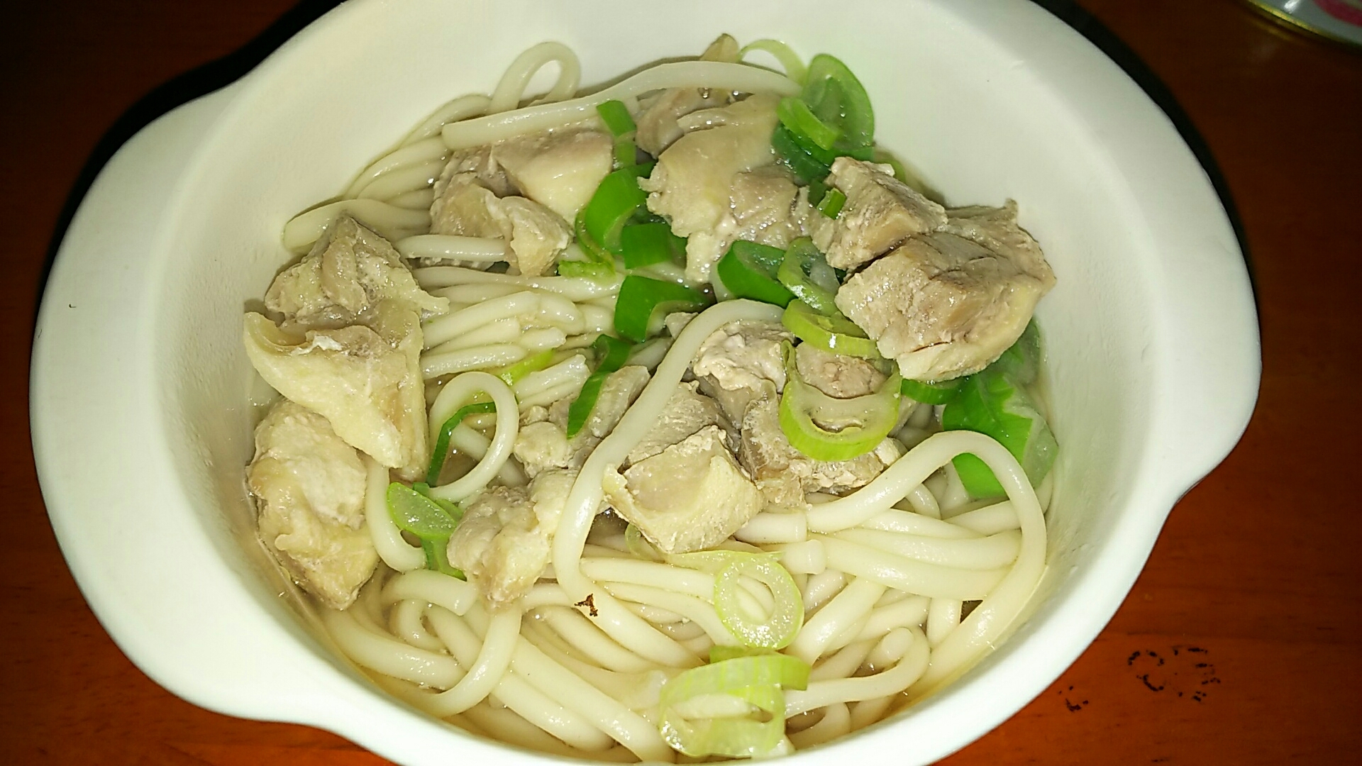 子供が大好き ねぎと鶏肉の煮込みうどん