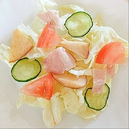 りんご入りで爽やかなサラダ♪
美味しく頂きました(*^-^*)