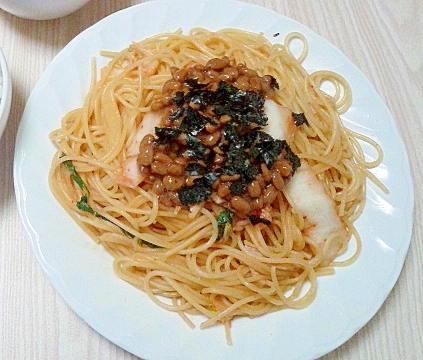 夏にスタミナ♪レモンでさわやか納豆キムチパスタ