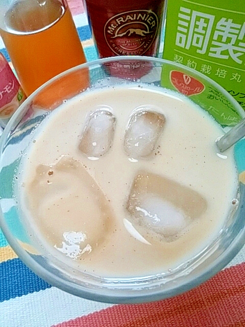 アイス☆杏仁チャイ風ソイカフェラテ♪