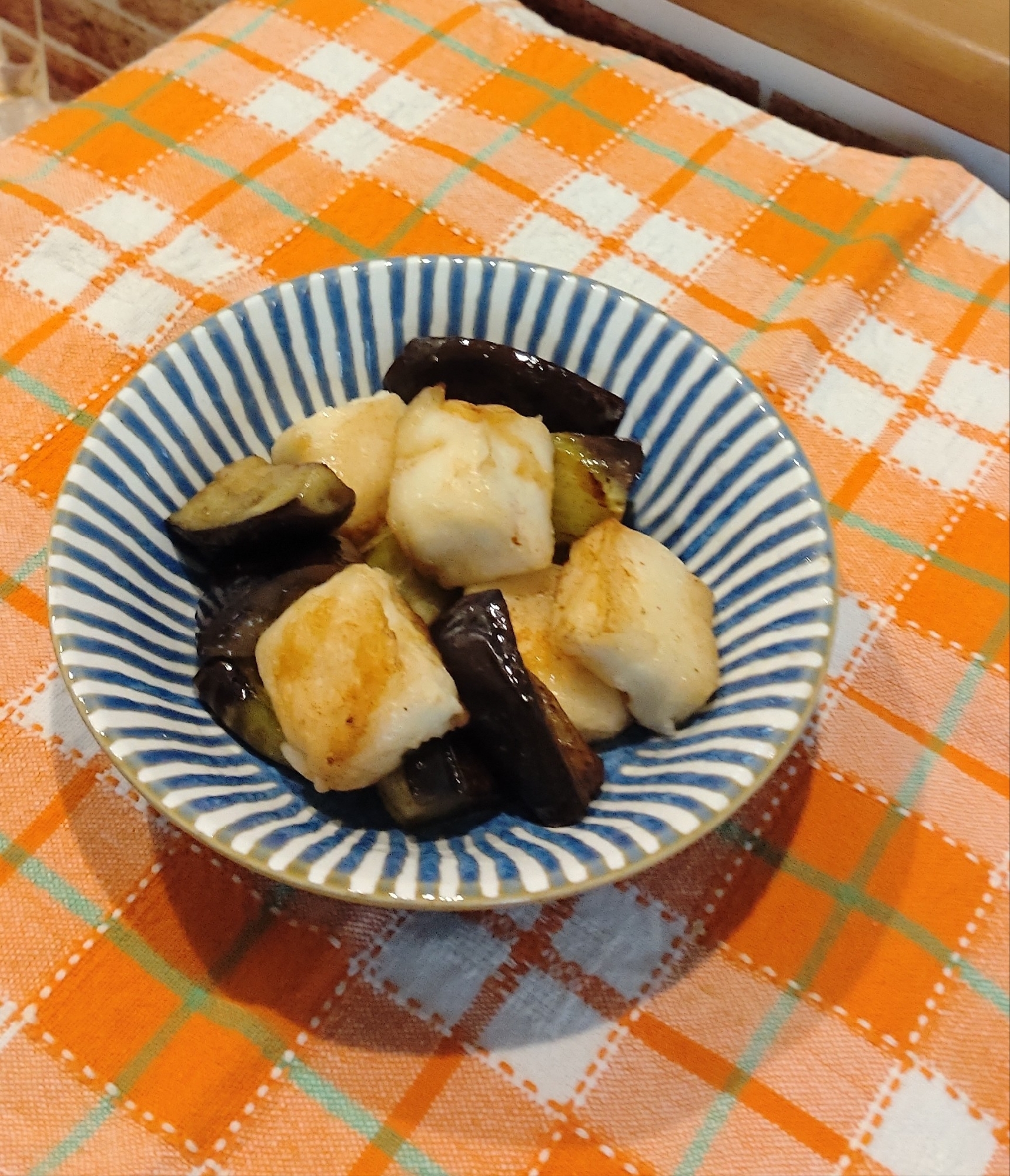 茄子とはんぺんのおつまみ