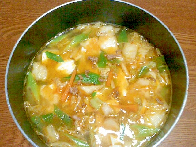 ひき肉と豆腐のキムチスープ