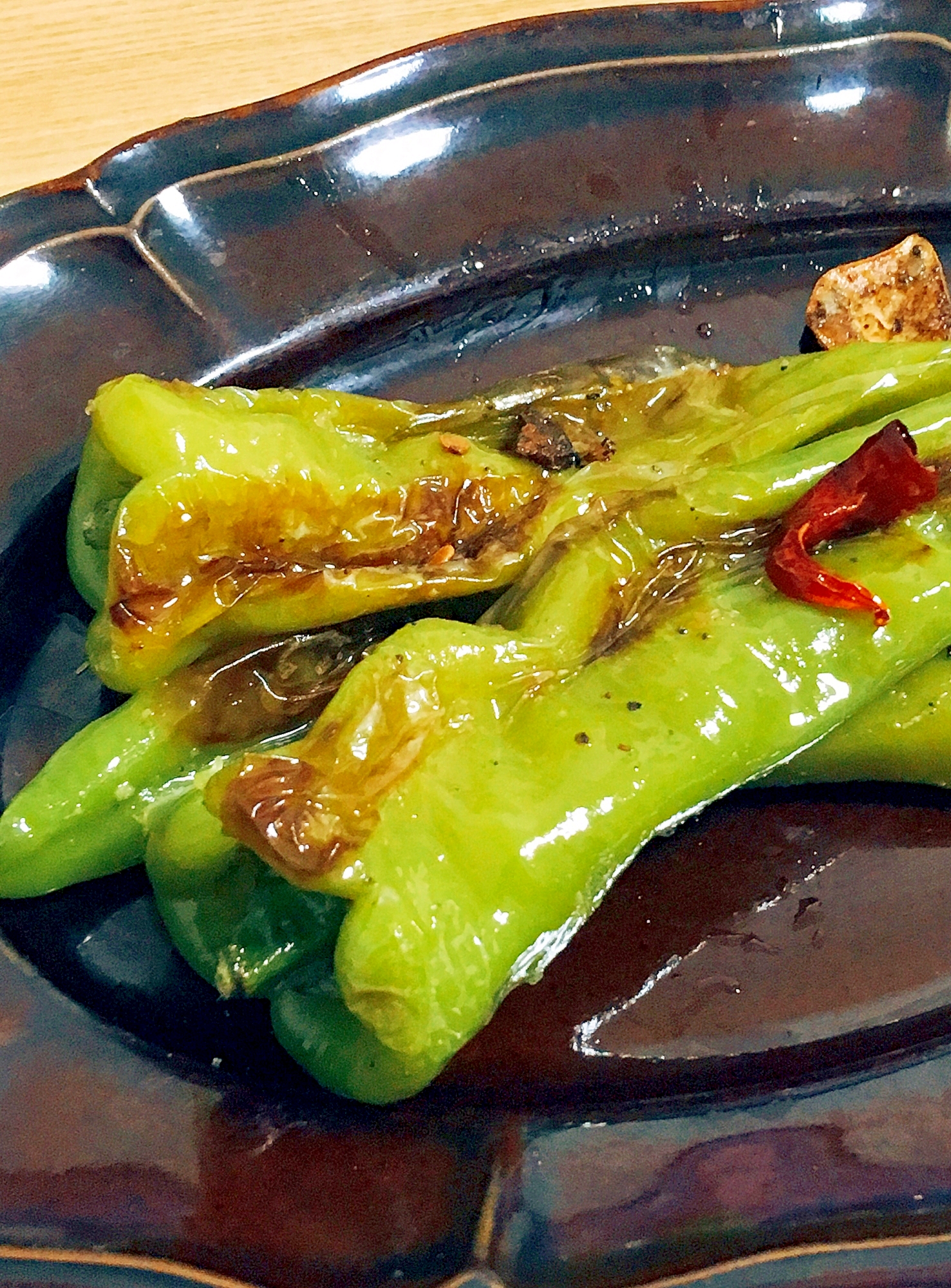 シンプルおかず 甘長とうがらしの蒸し焼き レシピ 作り方 By Ayatoy 楽天レシピ シンプルおかず 甘長とうがらしの蒸し焼き レシピ 作り方 By Ayatoy 楽天レシピ