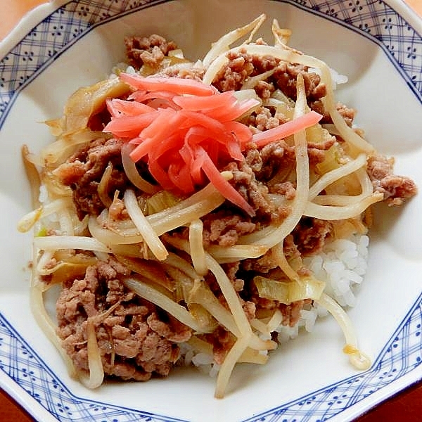 まな板なし❤モヤシ&合い挽き肉の丼♪（片栗粉）