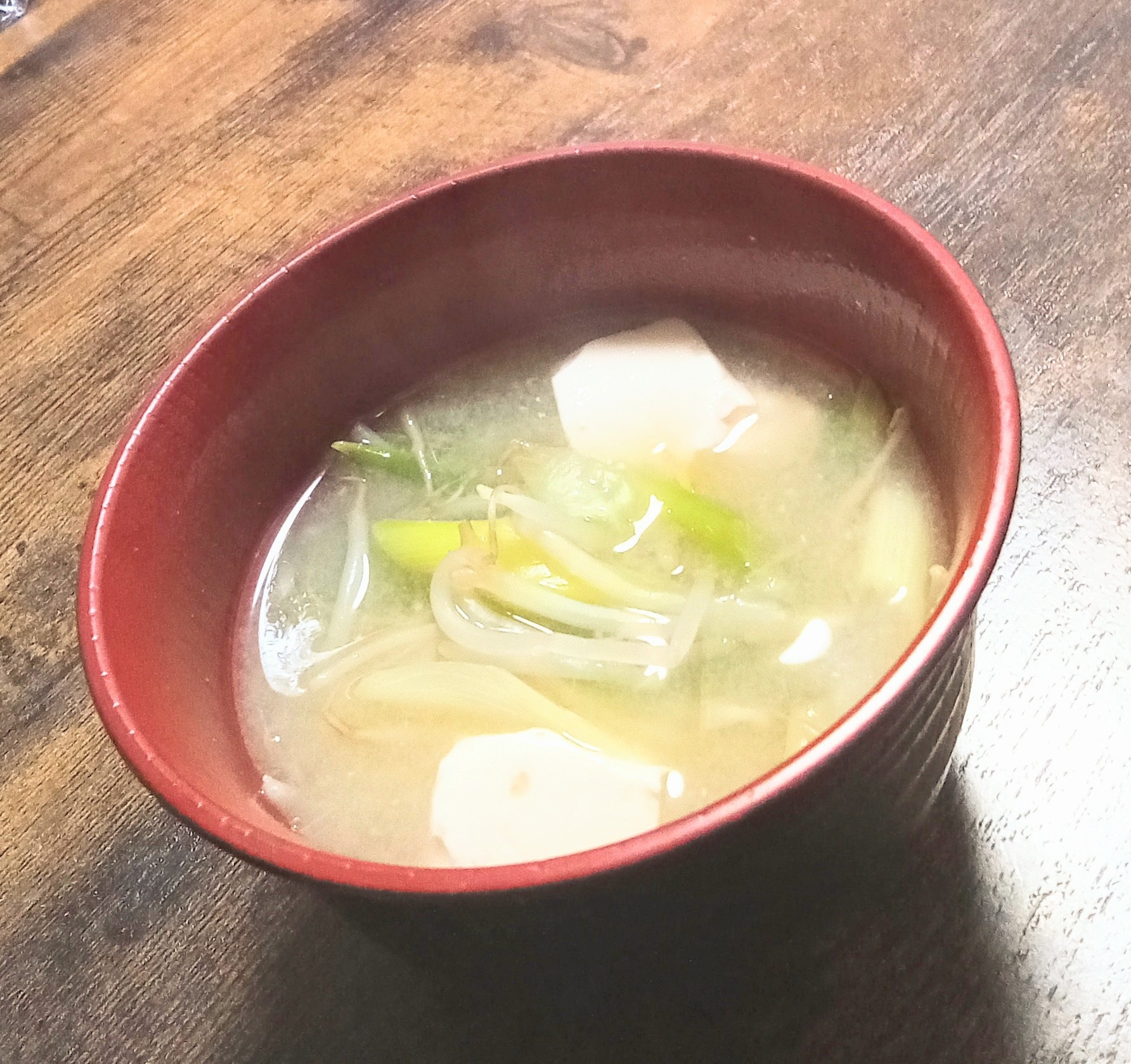 もやし・豆腐のお味噌汁〜毎日お味噌汁〜