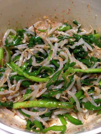 ピリ辛 ニラもやしナムル レシピ 作り方 By こぶた 楽天レシピ ピリ辛 ニラもやしナムル レシピ 作り方 By こぶた 楽天レシピ