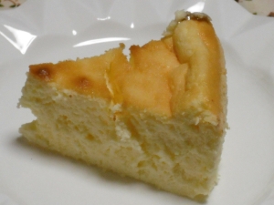 ヨーグルトのふわふわチーズケーキ( ´艸｀)