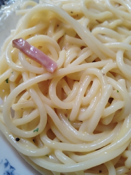 フライパン一つで　とろーりチーズのクリームパスタ!