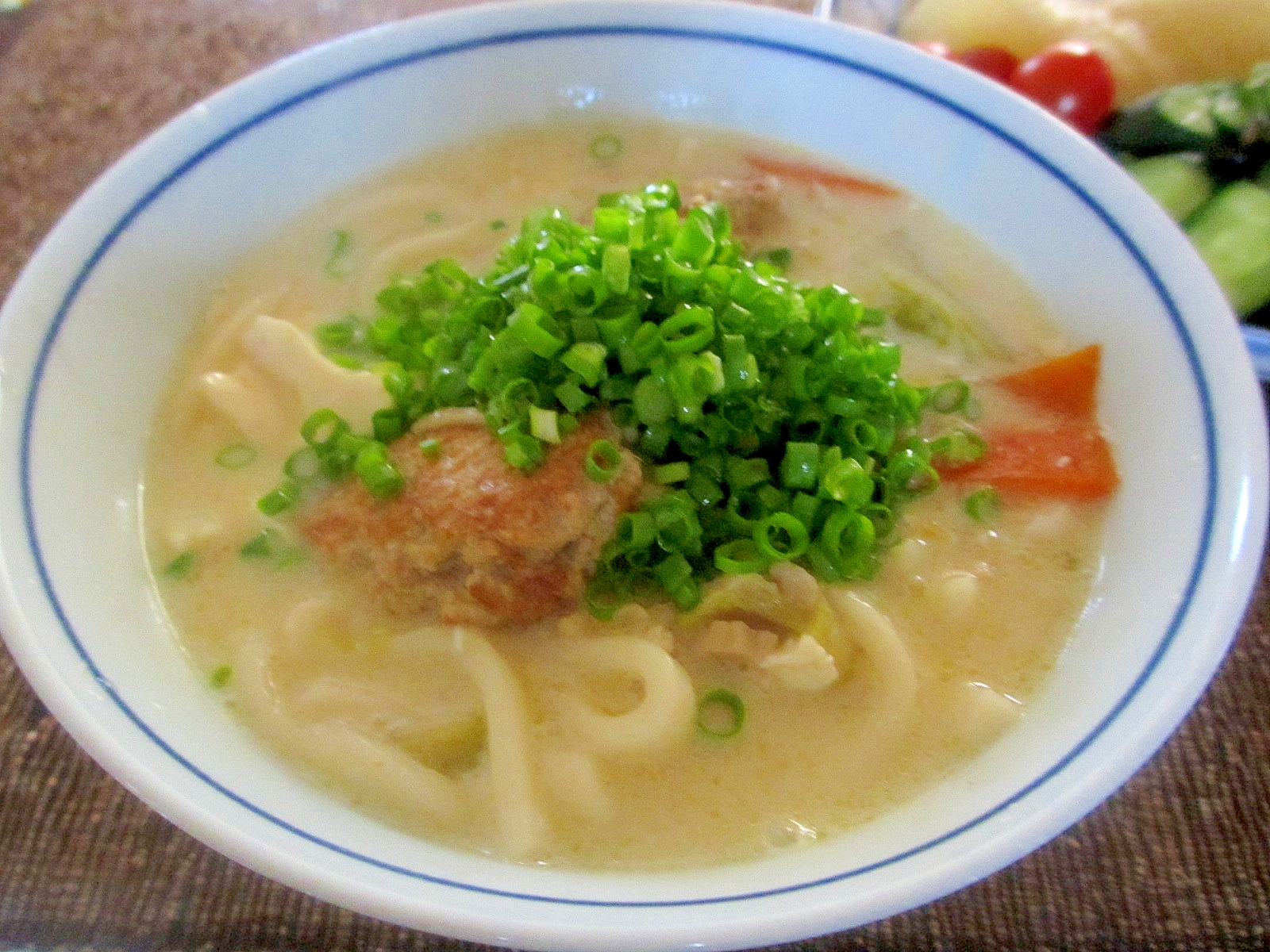 白菜と肉団子のあったか豆乳うどん