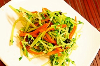 お野菜たっぷり 豆苗とニンジンの焼き海苔和え レシピ 作り方 By 酔いどれんぬ 楽天レシピ お野菜たっぷり 豆苗とニンジンの焼き海苔和え レシピ 作り方 By 酔いどれんぬ 楽天レシピ