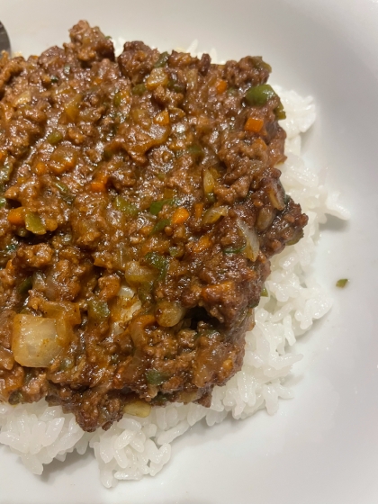 旦那作です！
家庭菜園のナスやピーマンで♡
子どもたちも苦手なナス・ピーマンが食べられました♡