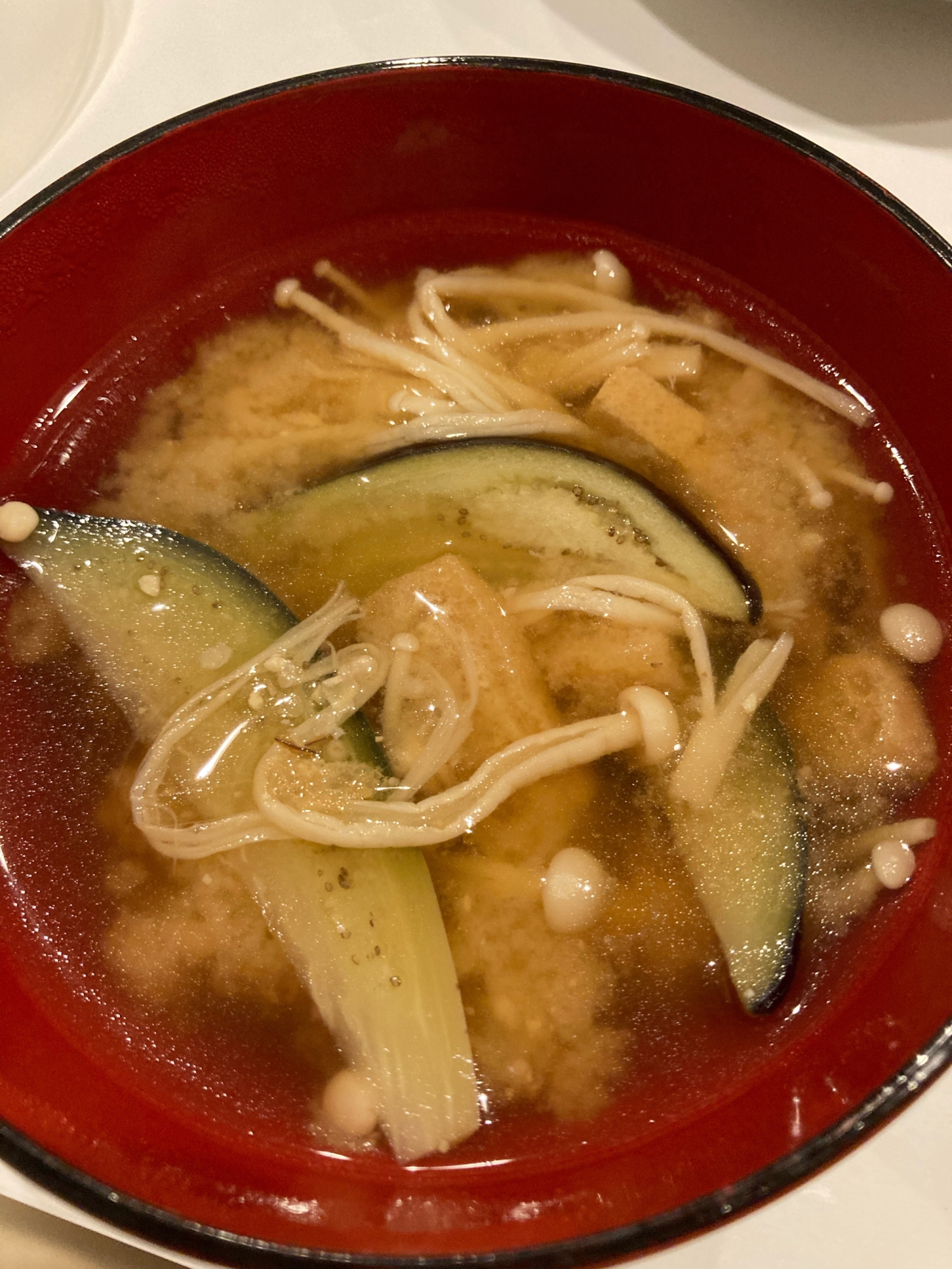 なすとえのきと油揚げの味噌汁 レシピ 作り方 By しずず 楽天レシピ