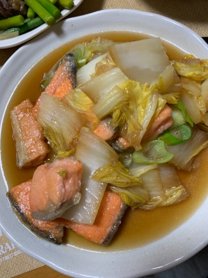 甘塩鮭と白菜の蒸し煮
