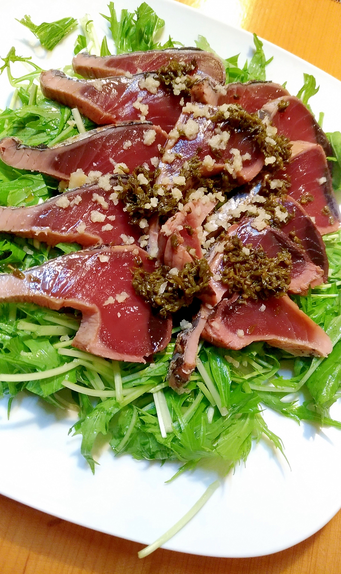 絶品☆しその実の醤油漬けと生姜で食べる鰹のたたき