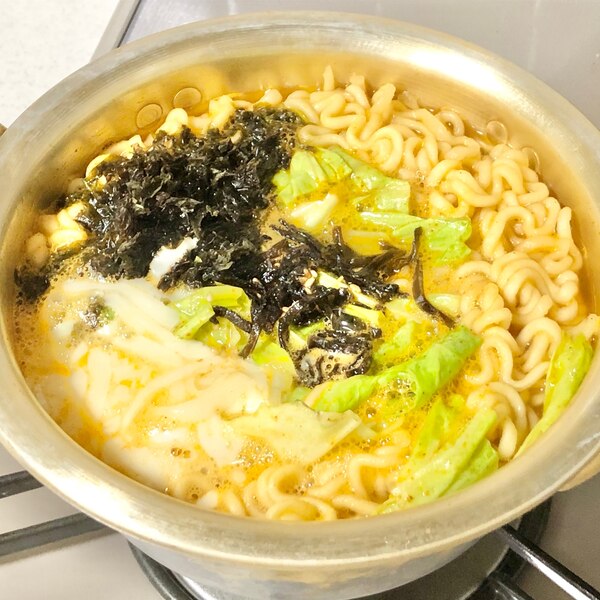 簡単 辛ラーメンいろいろトッピング レシピ 作り方 By くろみつきなこもち 楽天レシピ 簡単 辛ラーメンいろいろトッピング レシピ 作り方 By くろみつきなこもち 楽天レシピ