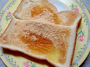 ハチミツバターきな粉パン