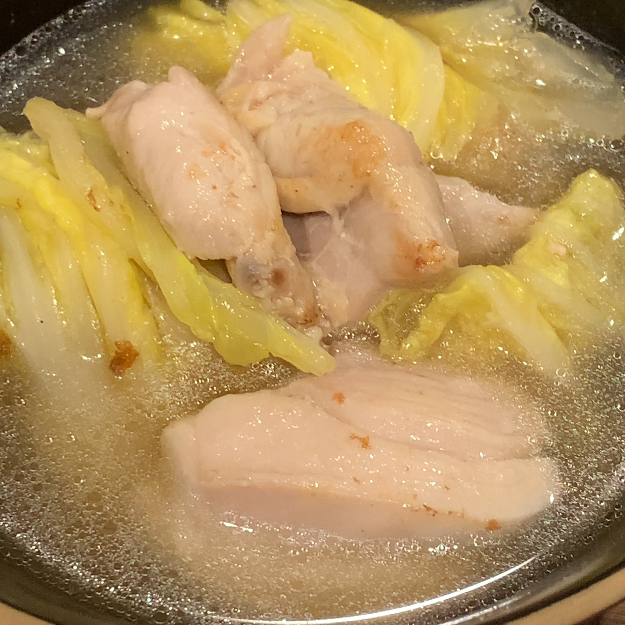 鶏肉と白菜のスープ