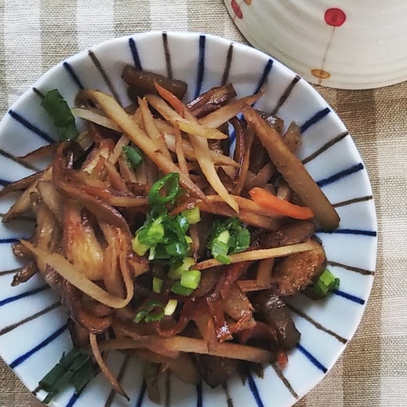 「お弁当に定番おかず！きんぴらごぼう」