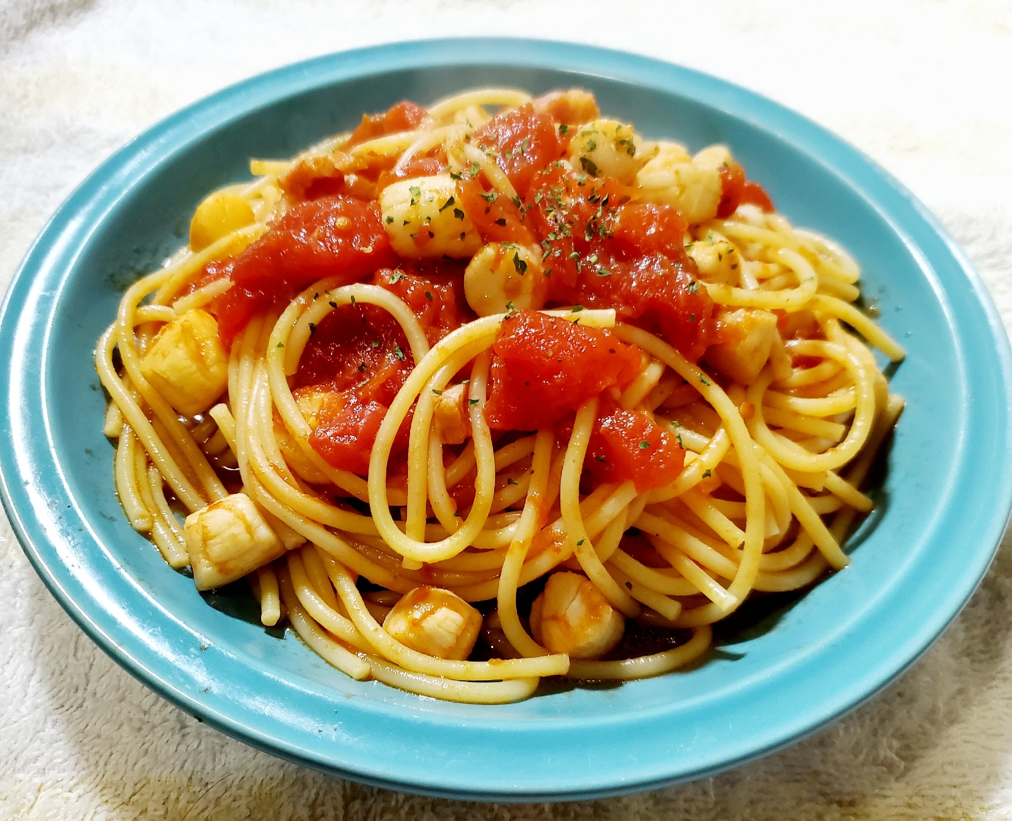 貝柱のトマトソースパスタ