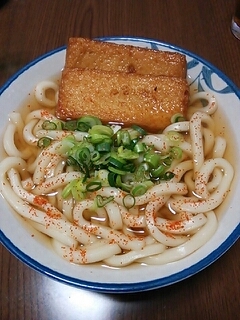 シンプルうどん。さつま揚げのせ♪