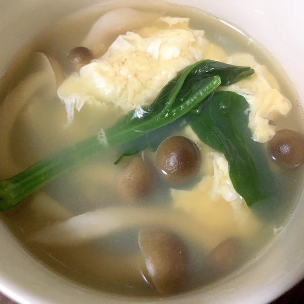 しめじとほうれん草と卵のスープ レシピ 作り方 By わんなん 楽天レシピ しめじとほうれん草と卵のスープ レシピ 作り方 By わんなん 楽天レシピ