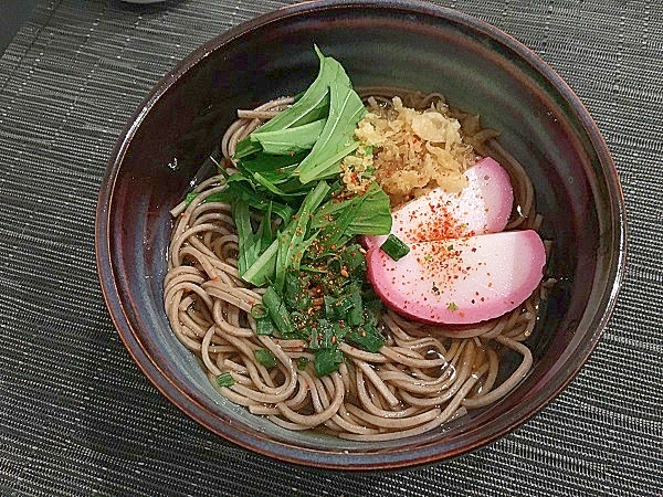 老舗の乾麺でシンプル年越しそば