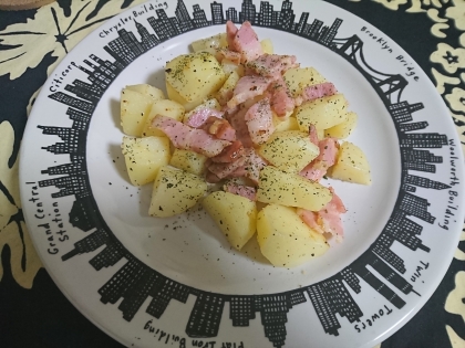 おつまみにも☆じゃがいもとベーコンの炒め物